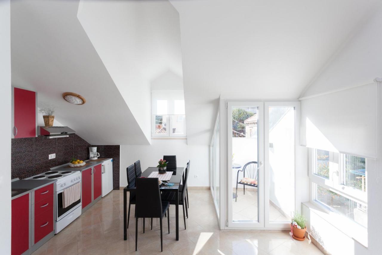 Hedera Estate, Hedera A52 Apartment